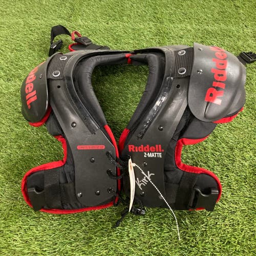 Used Medium Riddell Z-Matte Shoulder Pads