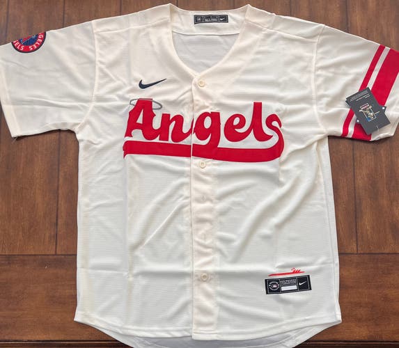 NWT Los Angeles Angels City Connect Jersey Size Adult Medium