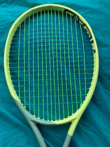 Used Men's HEAD Extreme Tennis Racquet