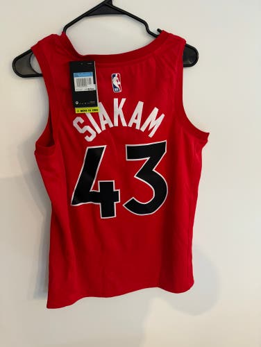 Pascal Siakam jersey red