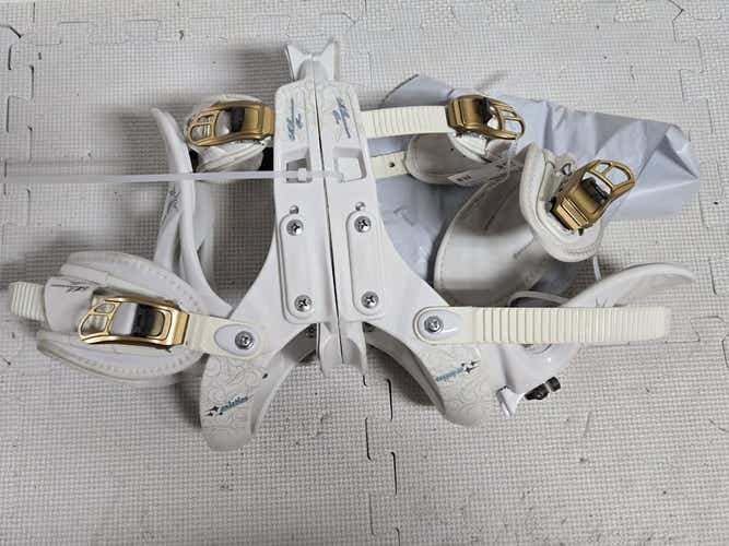 Used M3 Bindings Md Women's Snowboard Bindings