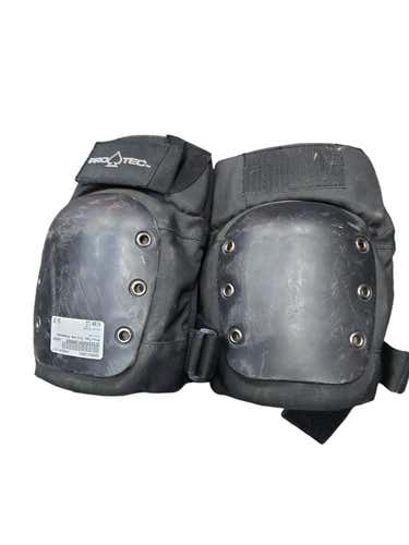 Used Pro-tec Lg Inline Skate Kneepads