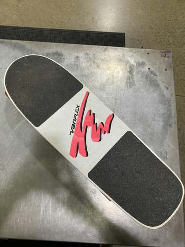 Used Variflex Vintage Skateboard Regular Complete Skateboards