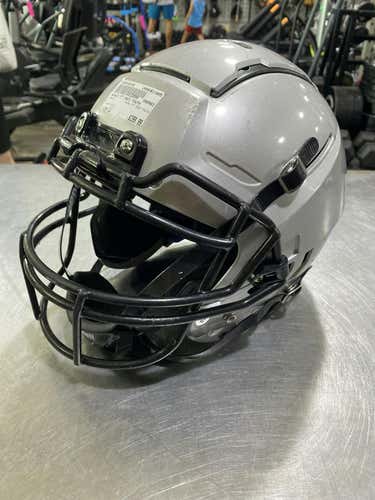 Used Schutt F7 2023 Youth Lg Football Helmets