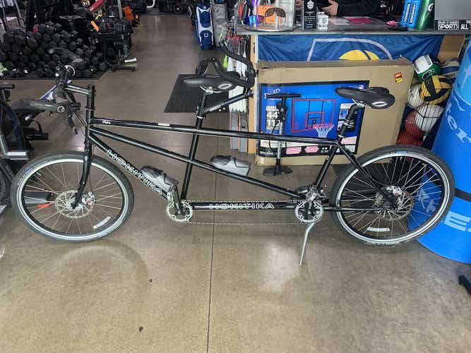 Used Hokitika Haka Tandem Bike 26" Men's Bikes