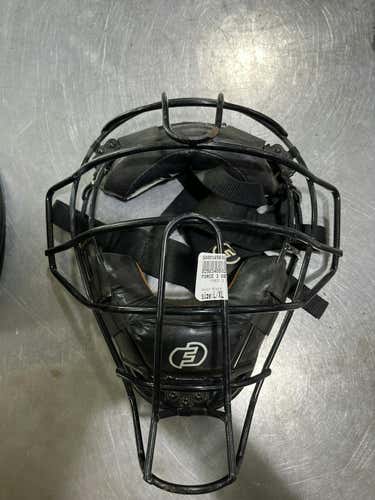 Used Force 3 Defender Mask W Helmet L Xl Catcher's Equipment