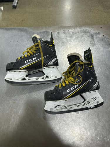 Used Ccm Tacks 9090 Senior 8.5 Ice Hockey Skates