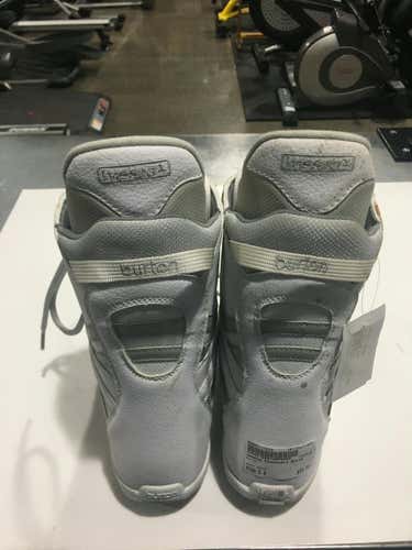 Used Burton Senior 6 Snowboard Mens Boots