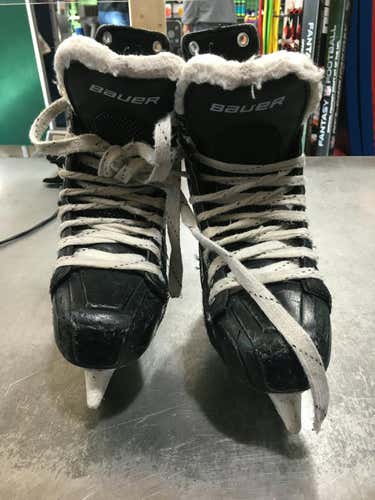 Used Bauer Nexus 200 Junior 02 Ice Skates Ice Hockey Skates