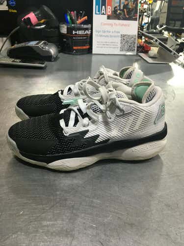 Used Adidas Senior 6.5 Basketball Shoes