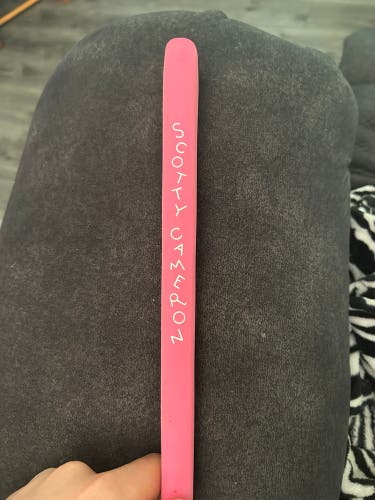 BRAND NEW Scotty Cameron Pistolero Putter Grip! Pink/White Dancing Letters!