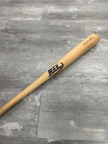 Used Max Bats R10 Bat Maple 31"