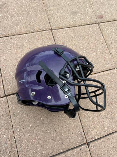 Used Youth Medium Schutt Vengeance A11 Helmet