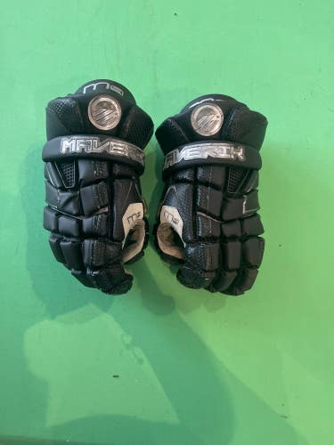 Black Used Maverik M4 Lacrosse Gloves 10"