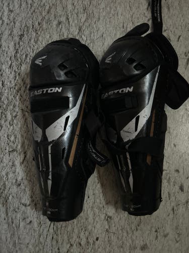 Easton Shin Pad