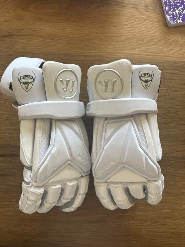Lacrosse gloves Pll