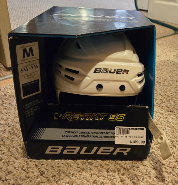 Used Medium Bauer Re-Akt 95 Helmet
