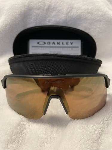 Brand New 24K Gold Oakley Sutro Lite Sunglasses With Case