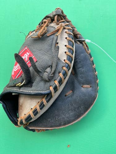 Black Used Rawlings Renegade Right Hand Throw Catcher's Baseball Glove 31.5"