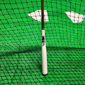 CTM Maine maple Wood Bat White Barrel Maple Handle 33.5/30.5