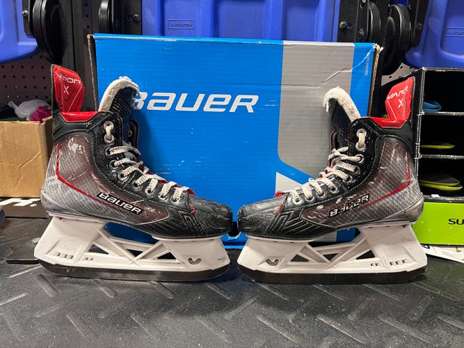 Used Intermediate Bauer Vapor ltx Pro+ Hockey Skates Size 5.5