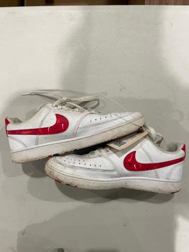 Used Men's 9 Nike Court Vision Low