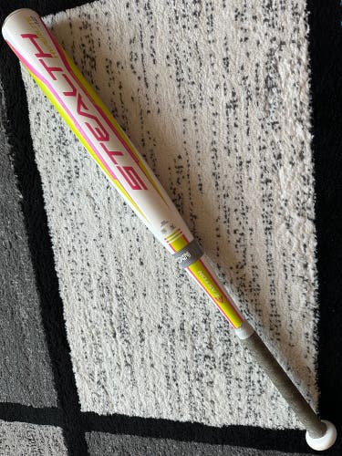 Easton Stealth Hyperlite Fastpitch Bat