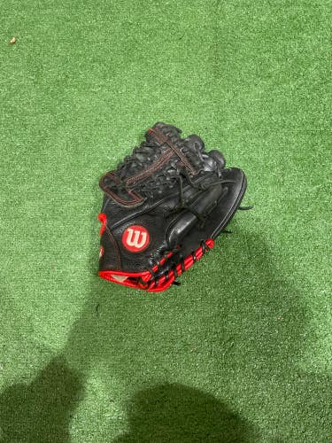 Black Used Kid Pitch (9YO-13YO) Wilson A500 Right Hand Throw Infield Baseball Glove 12"