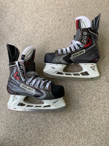 New Junior Bauer Vapor X100 Hockey Skates Regular Width Size 3