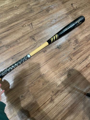 Used Marucci AP5 Pro Model Maple Bat 31'