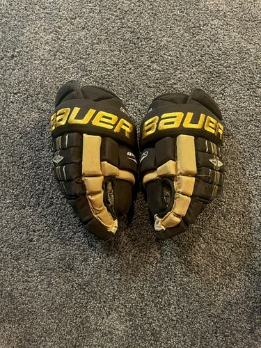 Used Bauer NBHPRO Gloves 14" Pro Stock