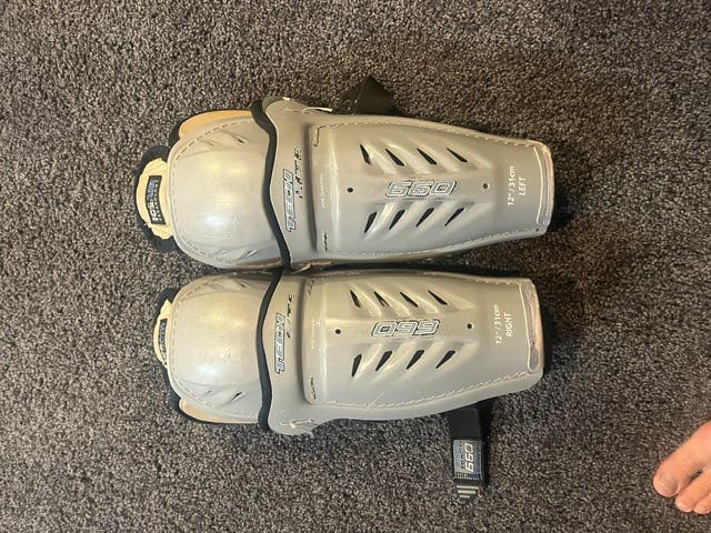 Used Junior Itech 12" Shin Pads