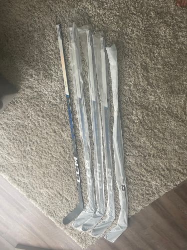 Senior Right Handed Pro Stock JetSpeed FT6 Pro Hockey Stick