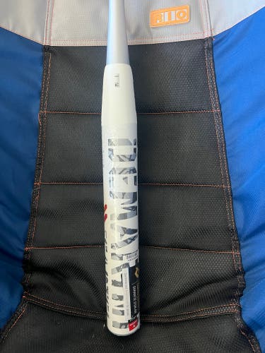 Demarini Lady Cartel Slowpitch Bat