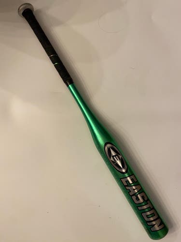 Easton cyclone Fastpitch