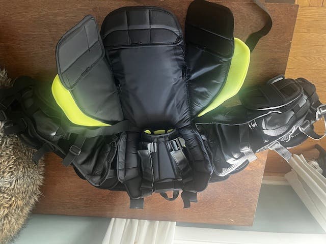 New Small / Medium Warrior Ritual G4 Goalie Chest Protector