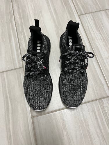 Adidas Ultraboost 4.0 Breast Cancer Awareness