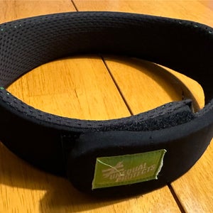 Unequal Halo Unisex Size S/M Black Protective Headband
