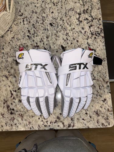Towson Stx Rzr2 plus Gloves