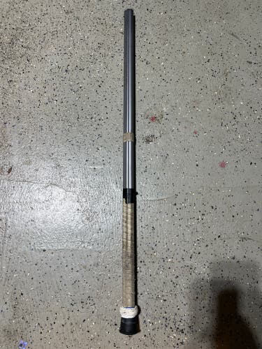 Used maverick caliber lacrosse shaft