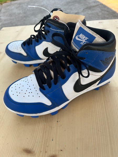 Blue Used Size 7.5 (Women's 8.5) Adult Men's Nike Air Jordan High Top Footwear Molded Cleats