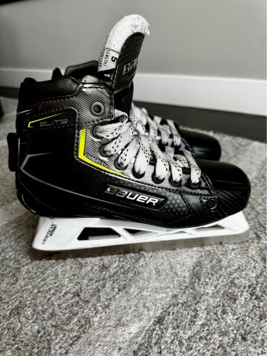 Used Intermediate Bauer Regular Width  Size 5 Elite Hockey Goalie Skates