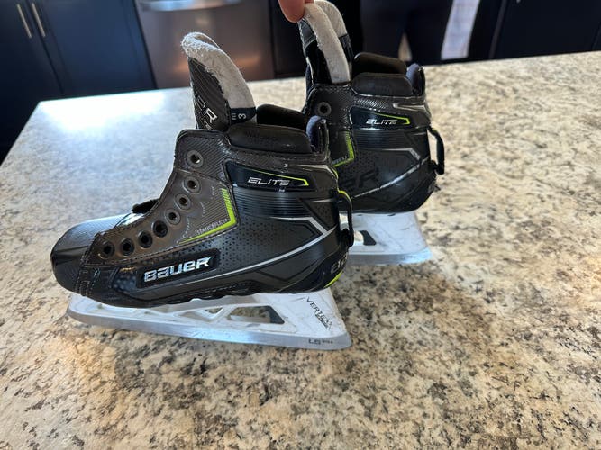 Used Intermediate Bauer Size 4 Fit 3 Elite Hockey Goalie Skates