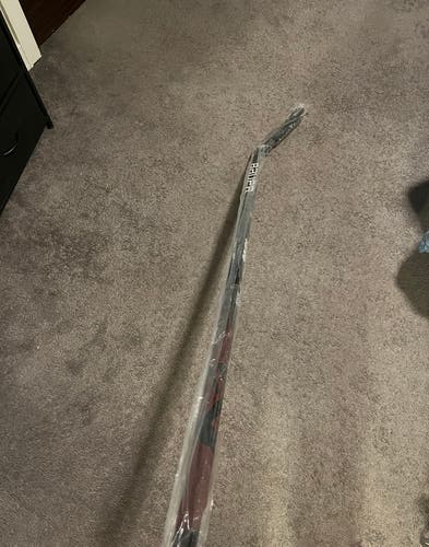 New Senior Bauer Right Handed P88 Pro Stock Nexus Geo Hockey Stick Cale Makar