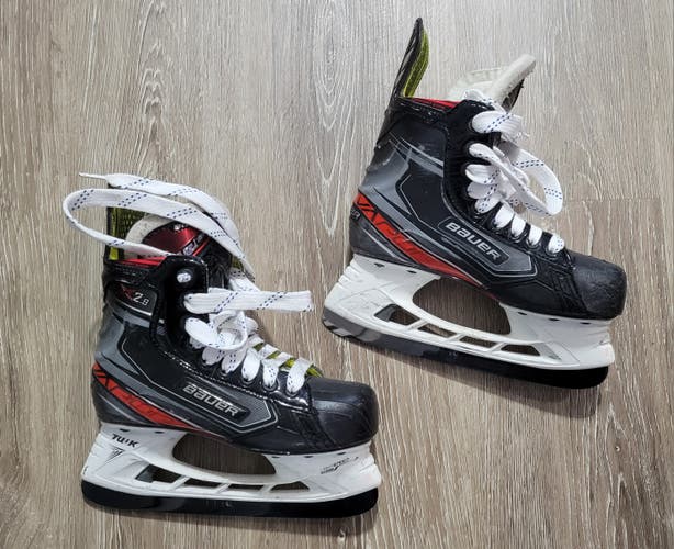Used Bauer Vapor X2.9 Hockey Skates Regular Width Size 3