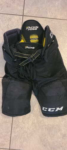 Used Junior Small CCM Tacks 7092 Hockey Pants