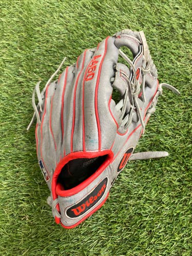 Gray Used Wilson A450 Right Hand Throw Infield Baseball Glove 11.5"