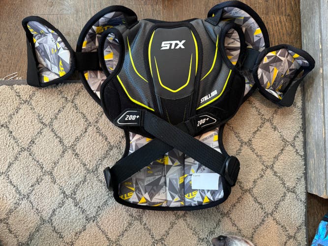 New Medium Youth STX Stallion 200+ Shoulder Pads