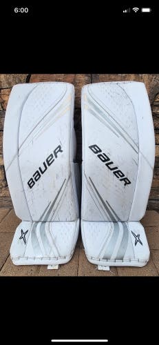 Used Medium Bauer Vapor 2X Goalie Leg Pads