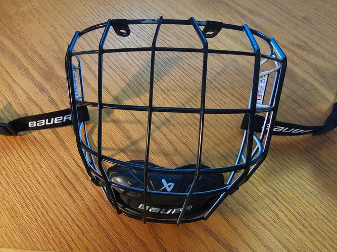 Used XS Bauer True Vision II Helmet Cage